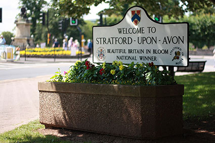 Group - Stratford-upon-Avon in Bloom - Image 3